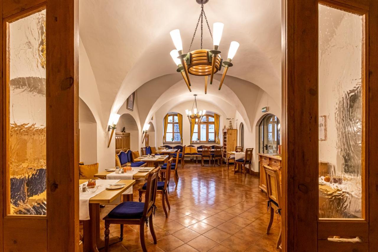Das Buettner- Im Herzen Von Schneeberg - Fruehstueck Buchbar - Parkplatz Dış mekan fotoğraf